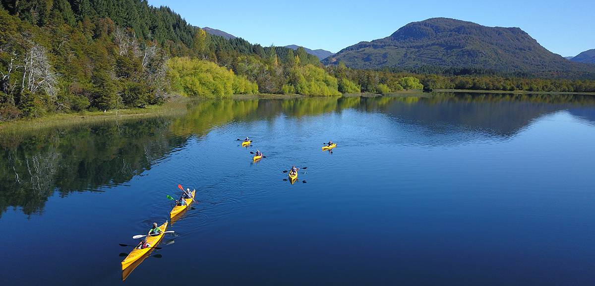 Kayaking in Machonico Lake