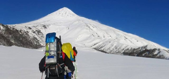 Ascenso al Lanin Invernal