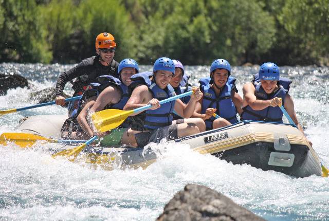 Rafting in Patagonia - Chimehuin River