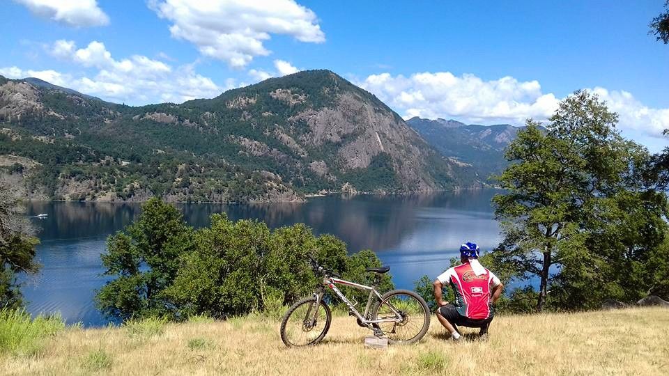 Mountain bike por los Andes